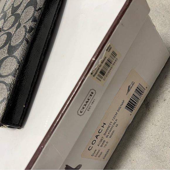 Coach Matching Set - Picture 2 of 6